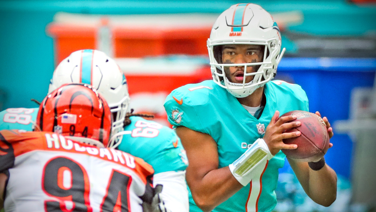 Dolphins' Tua Tagovailoa joins Dan Marino with record vs. Browns