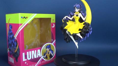 E2046.com Sailor Moon Human Luna PVC Statue Review