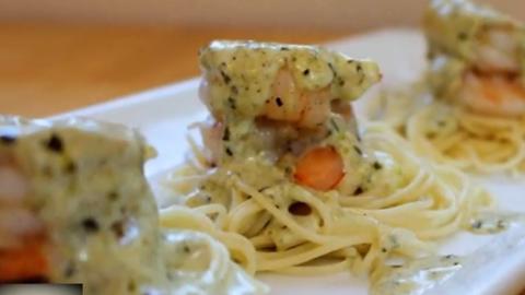 How to Make Pesto Shrimp on Angel Hair Pasta | It's Only ...