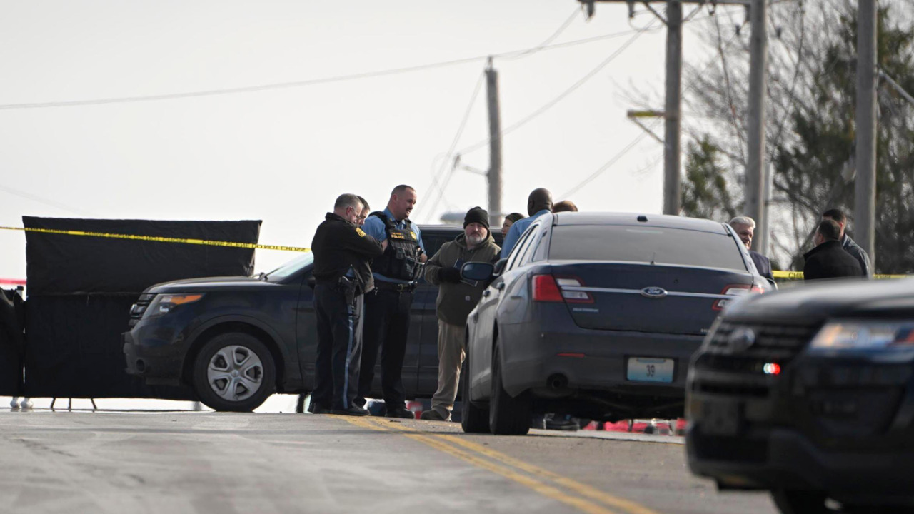 Kansas City, Kan., police say officers shot armed man after he stole ...