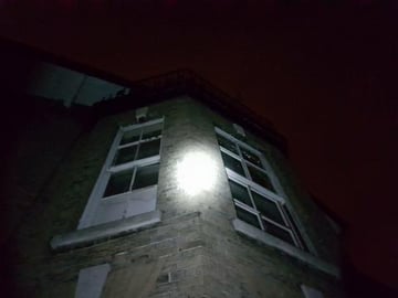EXPLORING ABANDONED BUILDING WHILE SLIGHTLY DRUNK (DONT T...