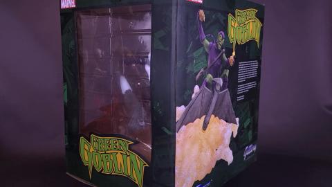 Diamond Select Marvel Green Goblin Gallery Statue 