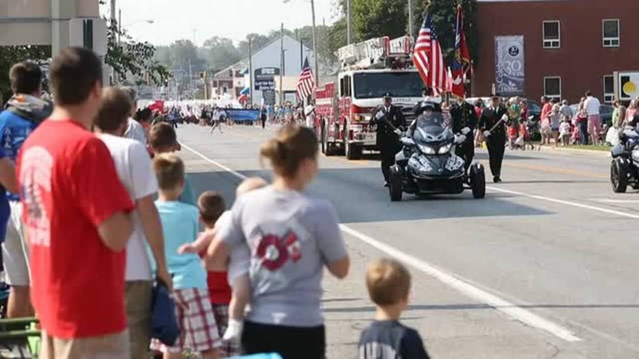 Watch the annual Labor Day parade in downtown Belleville IL