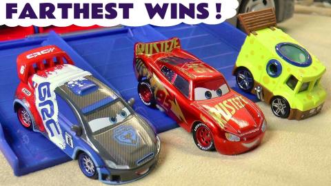 Disney Cars 3 Lightning McQueen Toy Car Racing in Farthes...