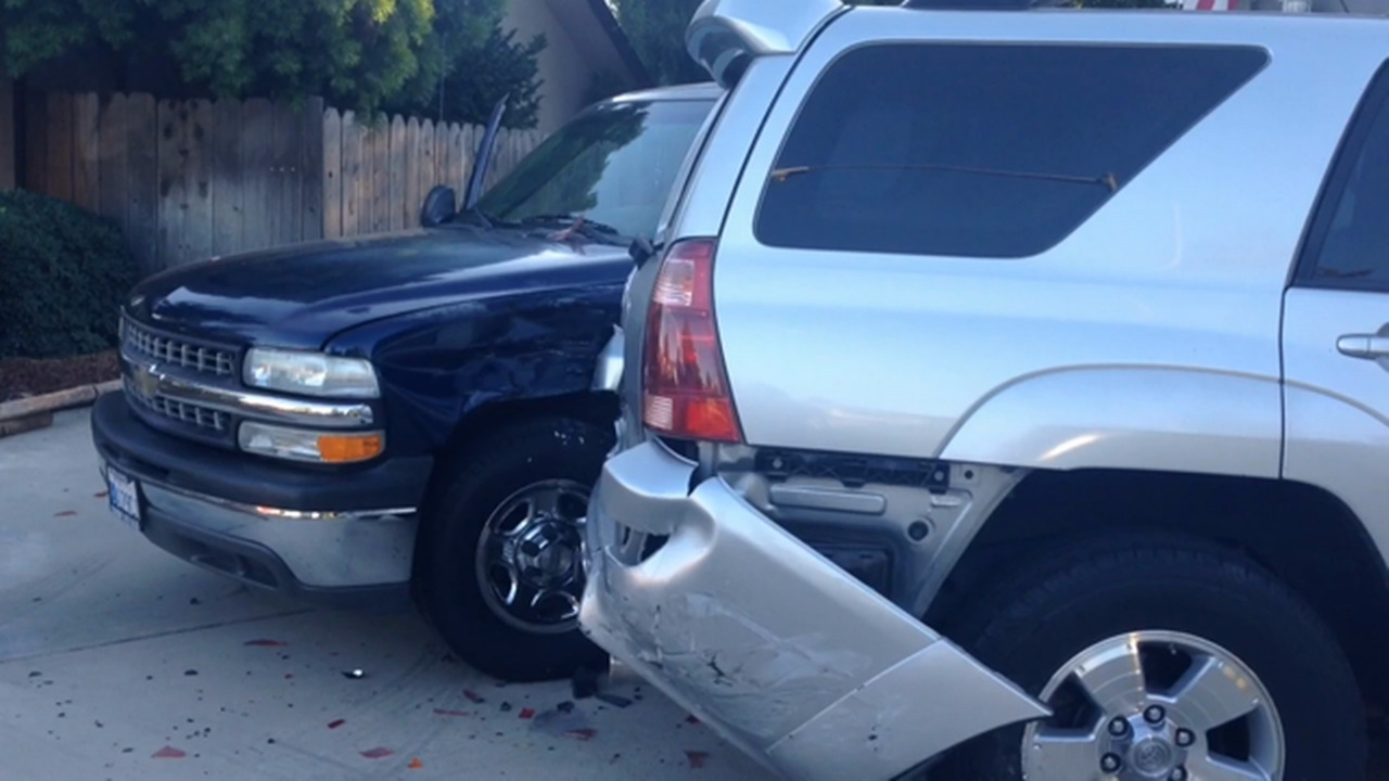 Car Crash Into Riverbank Home Ends In Fire Modesto Bee