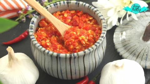 CHILI GARLIC SAUCE