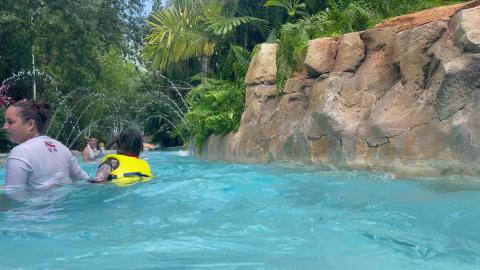 Sea World Aquatica - Roa's Rapids Action River - 7/5/2021...