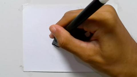 Drawing graffiti skull pirate