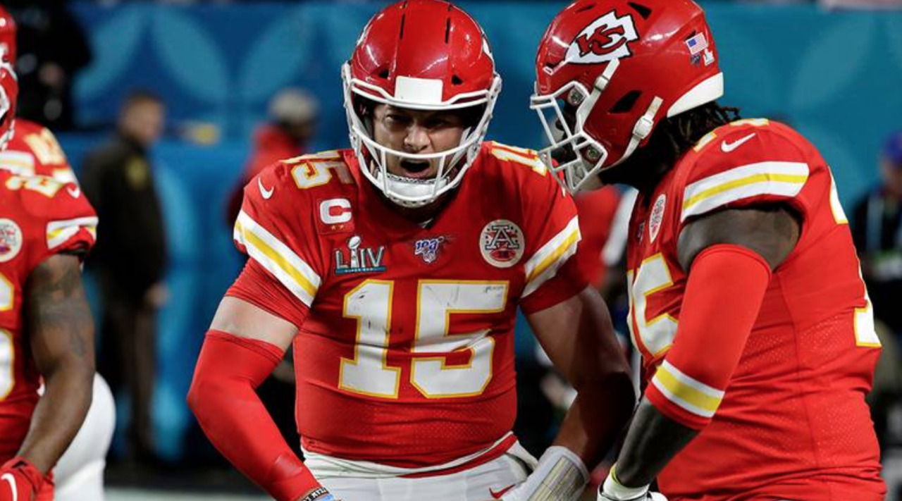 Washington Commanders Reportedly Called Kansas City Chiefs About A Patrick  Mahomes Trade - Daily Snark