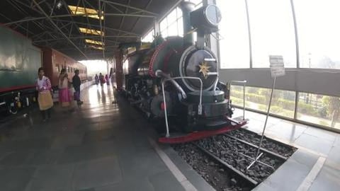 Darjeeling Himalayan Railways Toy Train | Howrah Rail Mus...