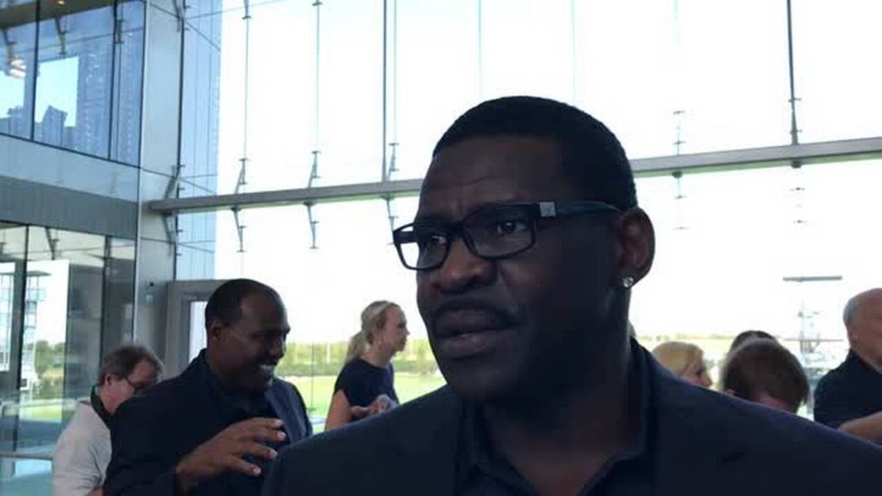 Dallas Cowboys: Michael Irvin wasn't bothered by Cole Beasley's recent  comments