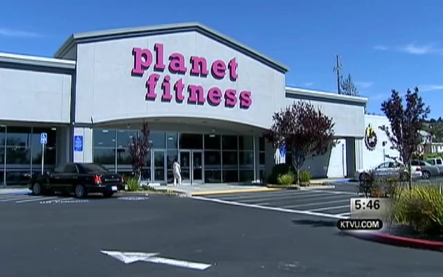 Man Found Dead In Planet Fitness Tanning Bed | HuffPost Latest News