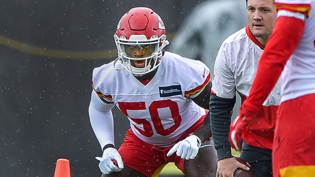 KC Chiefs LB Nick Bolton Can Replace Anthony Hitchens with a Second-Year  Jump - Sports Illustrated Kansas City Chiefs News, Analysis and More