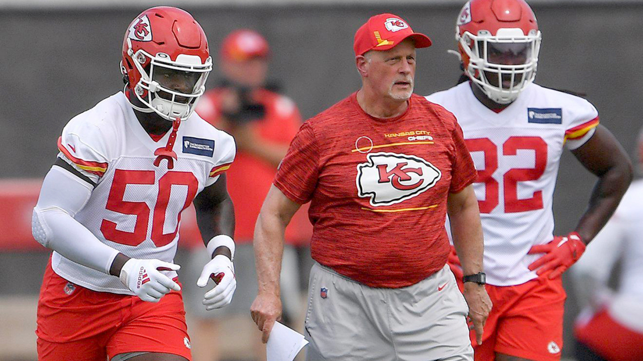 Chiefs Rumors: KC Vet Looks 'Noticeably Slimmer' at Camp