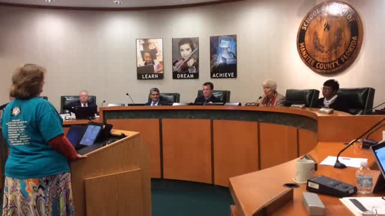 Manatee County School Board might let former investigator reapply for