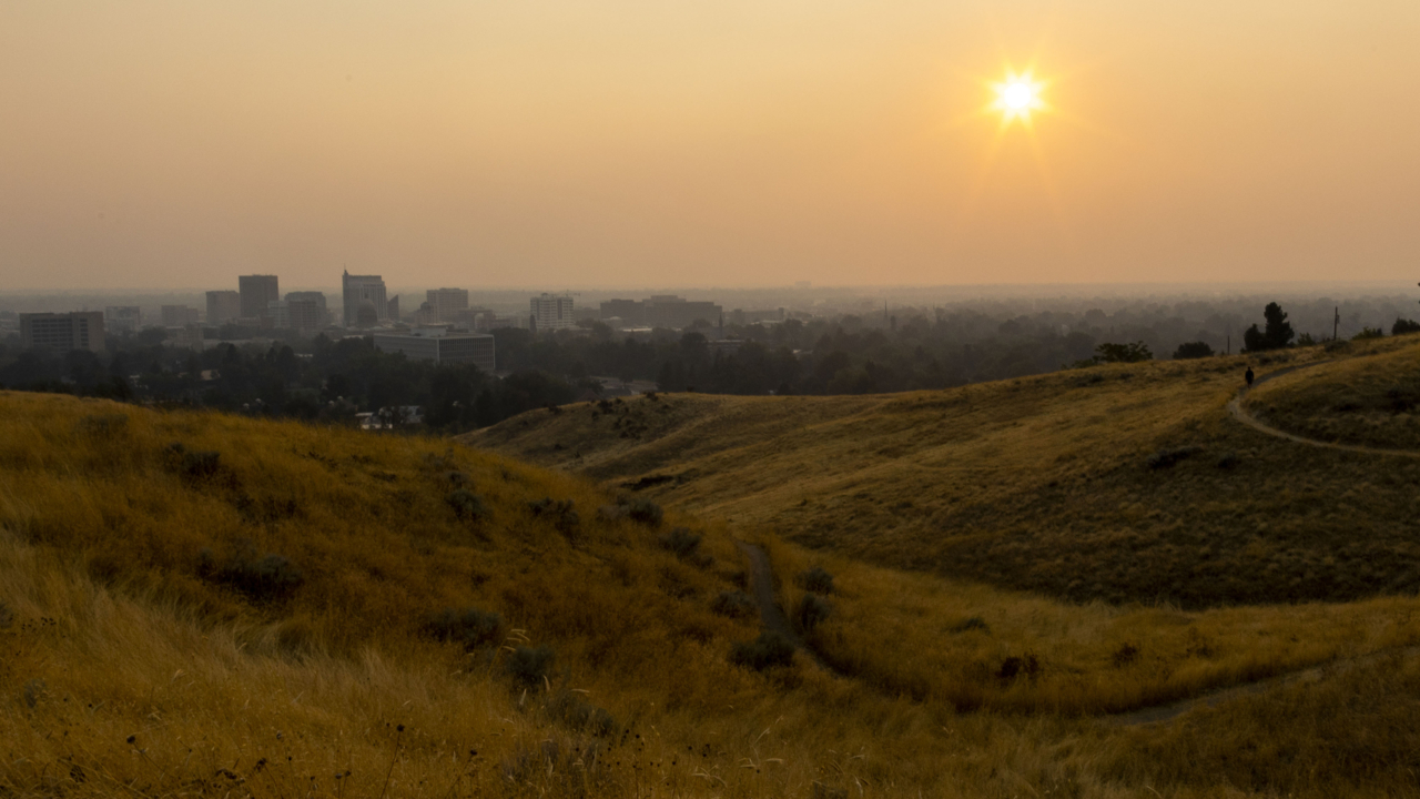 Heavy Wildfire Smoke In Boise Id Unhealthy Air Quality Idaho Statesman 8588