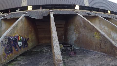 COOL ABANDONED FACTORY...