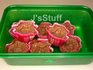 Trying a Chocolate cheesecake bites recipe from lowcarbyu...