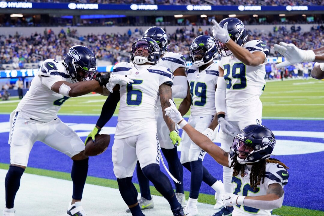 Seattle Seahawks Bobby Wagner, Michael Dickson selected to 2019 Pro Bowl 