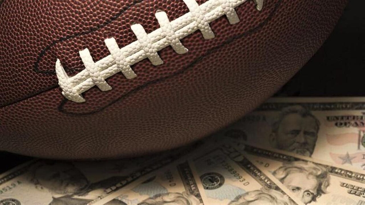 Will MO, KS make betting on Chiefs, Royals, Super Bowl legal?