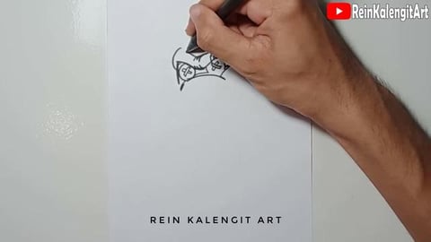 Drawing Graffiti bear character