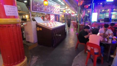 Various Cuisines At One Place | Red Garden | Penang | Mal...