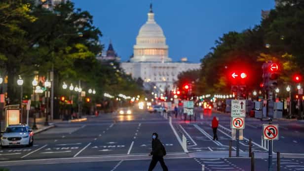 Los 15 republicanos que votaron contra Trump ya enfrentan las consecuencias