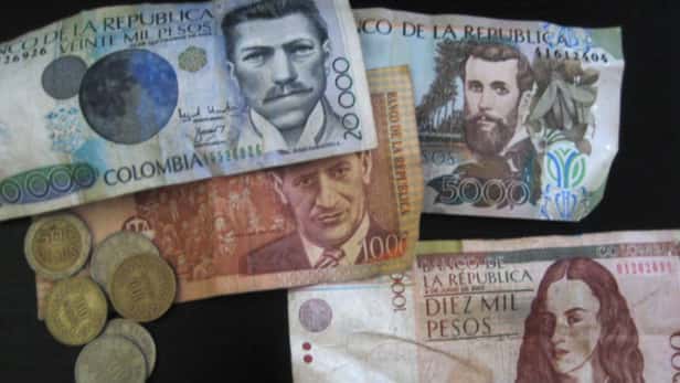 Aumento del salario mínimo: un placebo para los colombianos en 2021