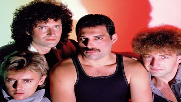 La historia de la insólita canción navideña de Queen