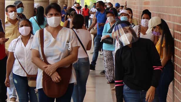 Convivir con el COVID-19: la clave para la economía en 2021