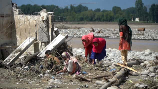 Hundreds killed in catastrophic flooding in Pakistan