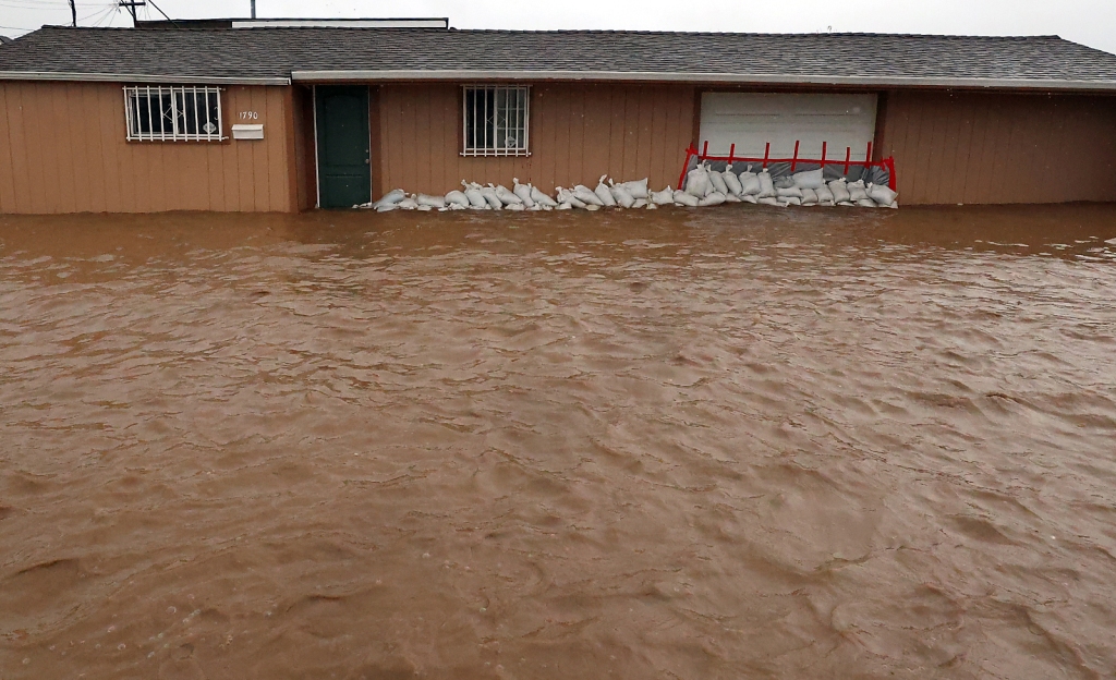 Santa Cruz County Board of Supervisors extend permitting services to storm survivors