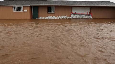 Santa Cruz County Board of Supervisors extend permitting services to storm survivors