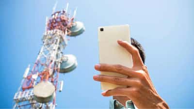 Organismo detecta 39 falsas antenas que espían celulares en Nicaragua