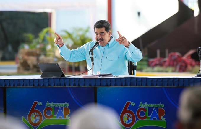 Maduro: «La mujer tiene la tarea de parir, de gestar»