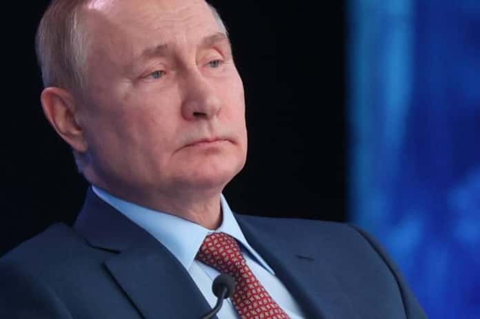 Putin asegura que es imposible aislar a Rusia en el mundo moderno