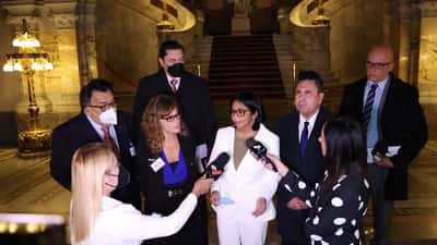 Delcy Rodríguez se reunió con el fiscal adjunto de la CPI en La Haya