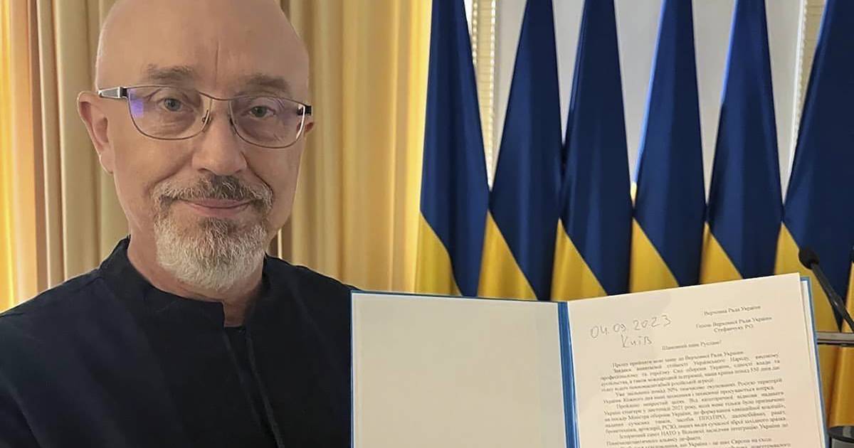 Ukrainian defense minister resigns after President Zelenskyy announces his replacement